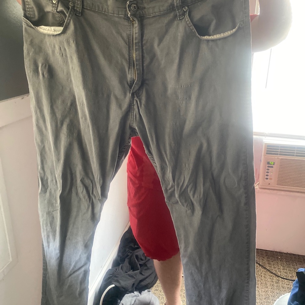 Grey wrangler skinny pants